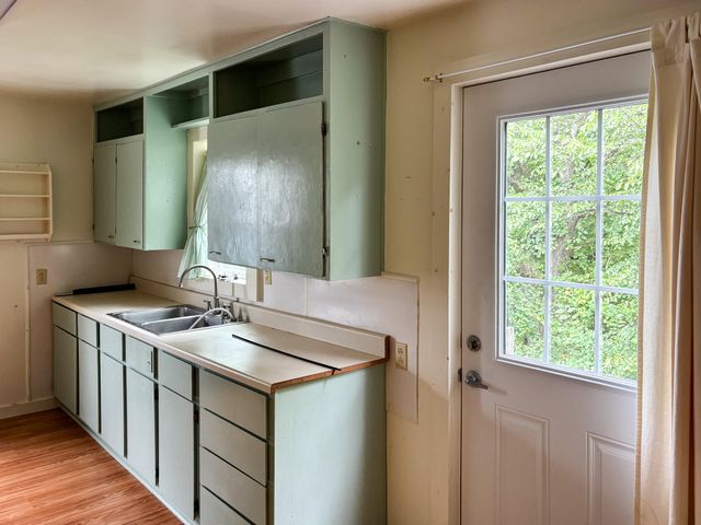 103 Baker Street, Gainesville, MO 65655