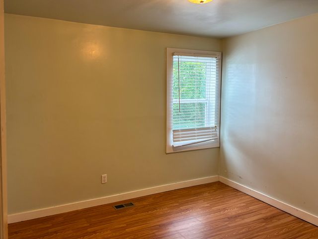 103 Baker Street, Gainesville, MO 65655