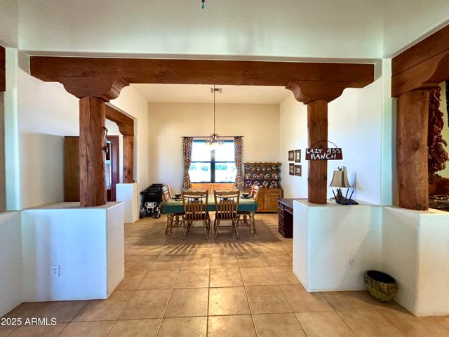 10159 E ROCKING W RANCH Road, Hereford, AZ 85615