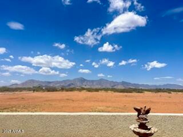 10159 E ROCKING W RANCH Road, Hereford, AZ 85615