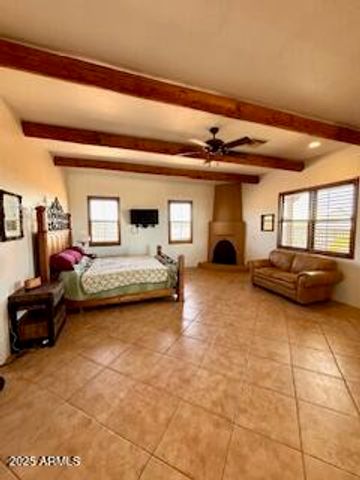 10159 E ROCKING W RANCH Road, Hereford, AZ 85615