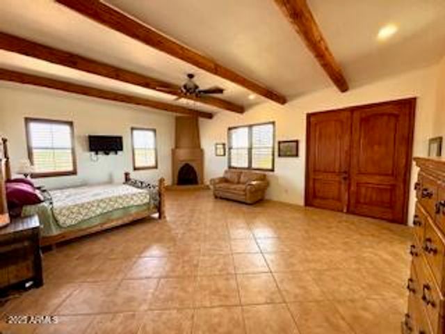 10159 E ROCKING W RANCH Road, Hereford, AZ 85615