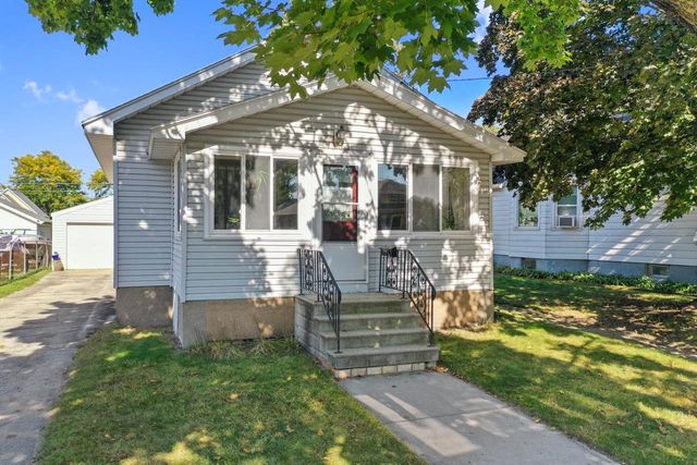 1365 DAY STREET, Green Bay, WI 54302