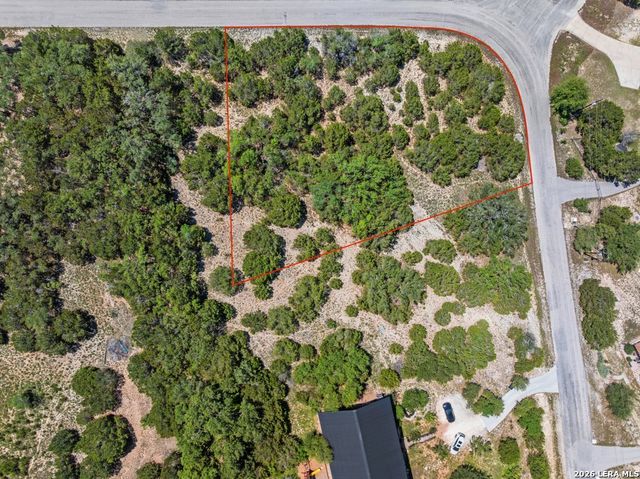 631 LA PALOMA DR, Canyon Lake, TX 78133