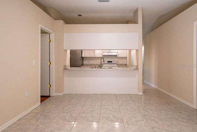 2405 TIMBERCREEK LOOP E, Lakeland, FL 33805