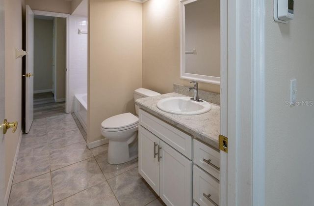 2405 TIMBERCREEK LOOP E, Lakeland, FL 33805