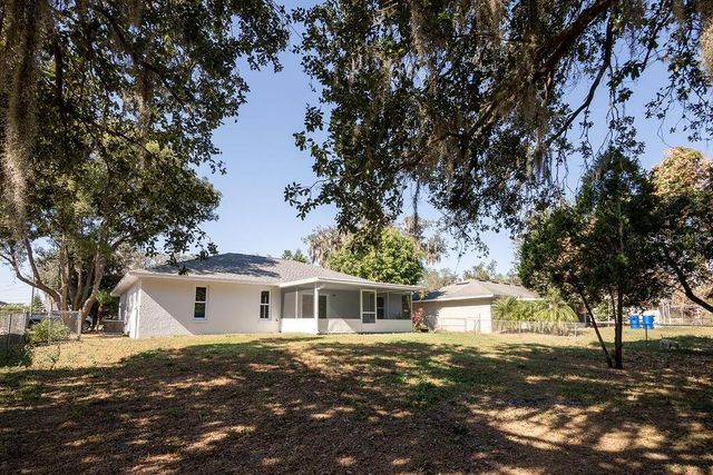 2405 TIMBERCREEK LOOP E, Lakeland, FL 33805