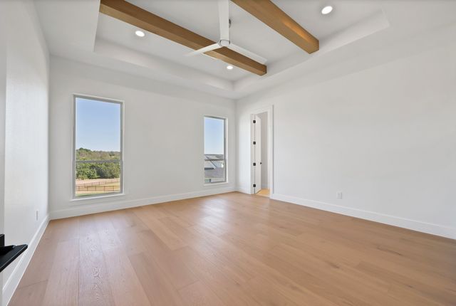 109 Top Flight Drive, Weatherford, TX 76087