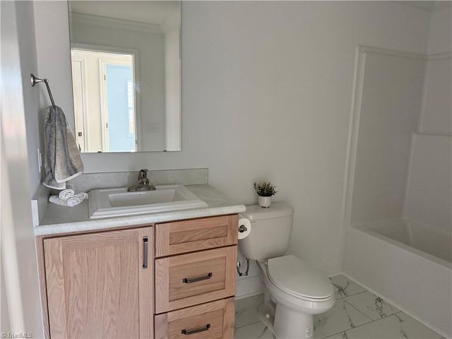 184 First Circle, Lexington, NC 27292