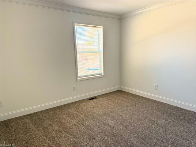 184 First Circle, Lexington, NC 27292