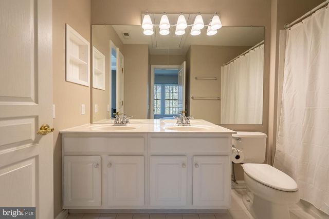 1337 STONEY RIVER DR, Ambler, PA 19002