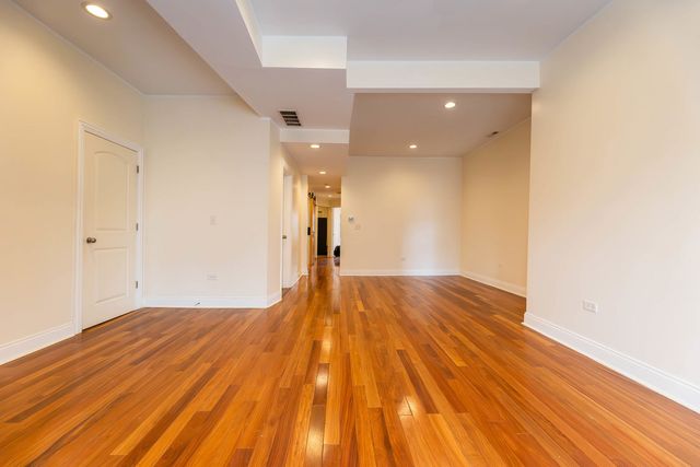 3827 W Flournoy Street 1, Chicago, IL 60624