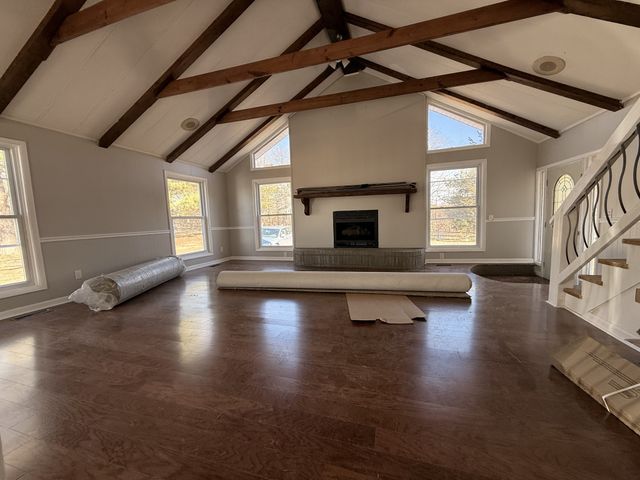 11065 New cut off, Bon Aqua, TN 37025