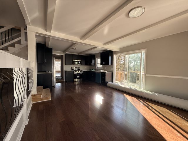 11065 New cut off, Bon Aqua, TN 37025