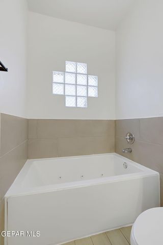 533 Paseo Modesto Drive, Horizon City, TX 79928