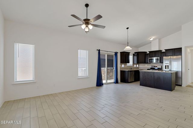533 Paseo Modesto Drive, Horizon City, TX 79928