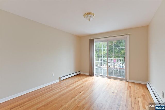 28 Park Place, Kearny, NJ 07032