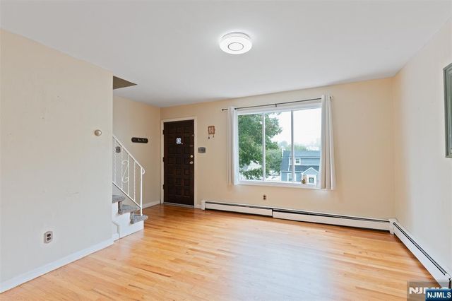 28 Park Place, Kearny, NJ 07032