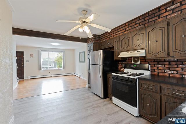 28 Park Place, Kearny, NJ 07032