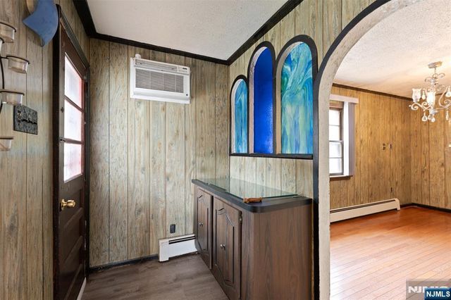 28 Park Place, Kearny, NJ 07032