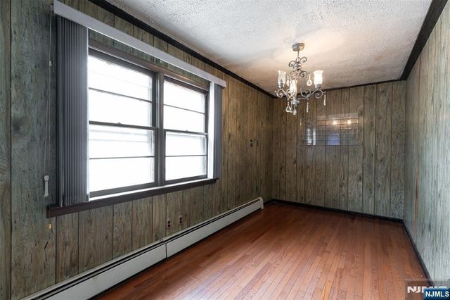 28 Park Place, Kearny, NJ 07032