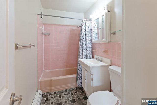 28 Park Place, Kearny, NJ 07032