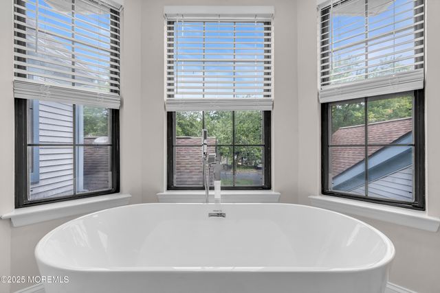 50 Gimbel Place, Ocean Twp, NJ 07712