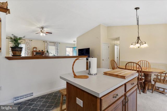 165 STANFORD RD, Hagerstown, MD 21742