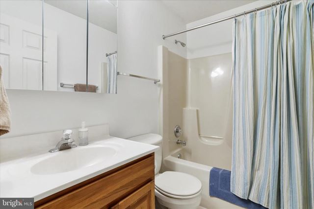 165 STANFORD RD, Hagerstown, MD 21742