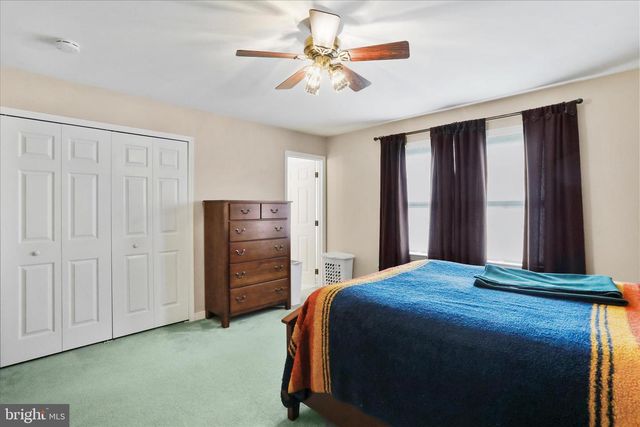 165 STANFORD RD, Hagerstown, MD 21742