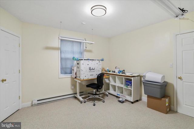 165 STANFORD RD, Hagerstown, MD 21742