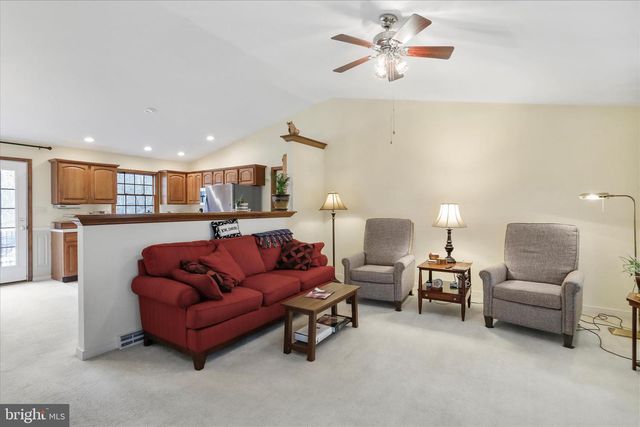 165 STANFORD RD, Hagerstown, MD 21742