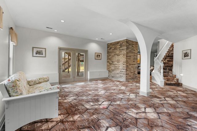 87 Westwood Drive, Branson, MO 65616