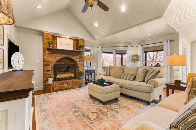 87 Westwood Drive, Branson, MO 65616