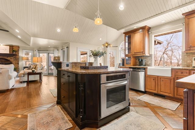 87 Westwood Drive, Branson, MO 65616