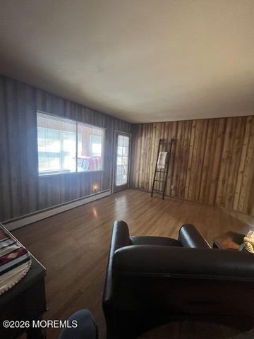 9 Willow Street D, Toms River, NJ 08757