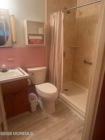 9 Willow Street D, Toms River, NJ 08757