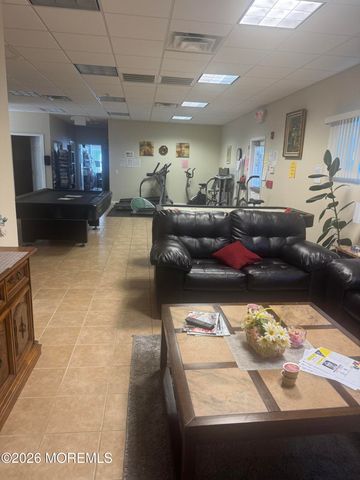 9 Willow Street D, Toms River, NJ 08757