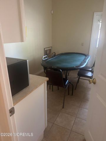 9 Willow Street D, Toms River, NJ 08757