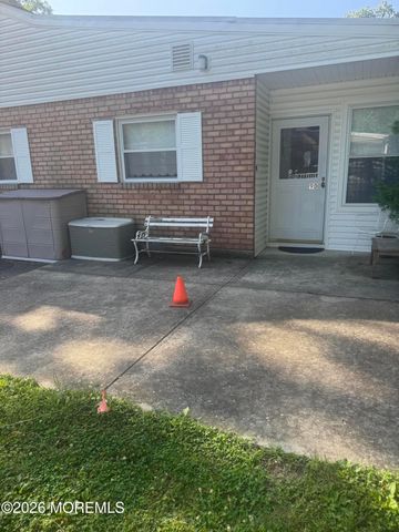 9 Willow Street D, Toms River, NJ 08757