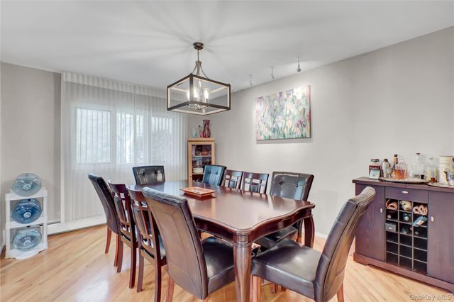 36 Landview Drive, Dix Hills, NY 11746