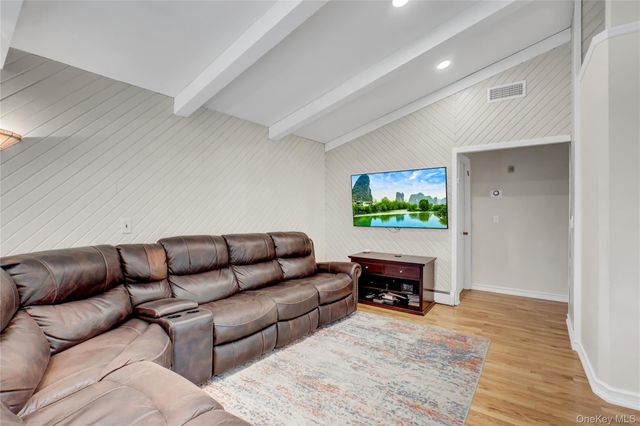 36 Landview Drive, Dix Hills, NY 11746