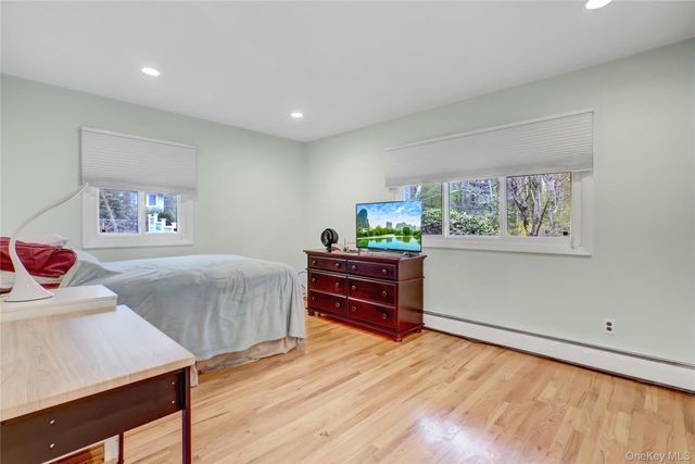 36 Landview Drive, Dix Hills, NY 11746