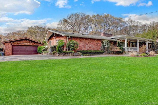 36 Landview Drive, Dix Hills, NY 11746