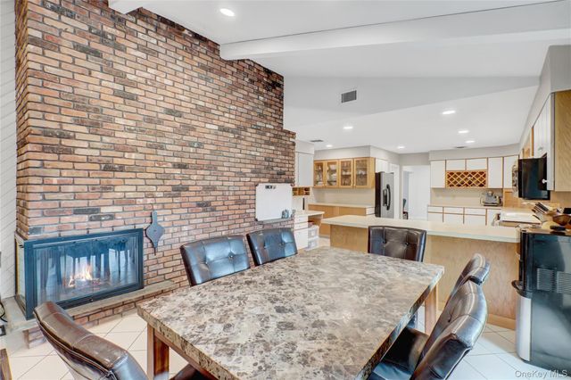 36 Landview Drive, Dix Hills, NY 11746