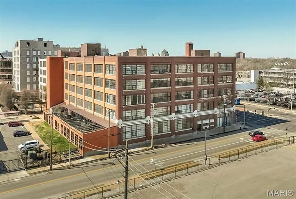 4100 Forest Park Avenue 506, St Louis, MO 63108