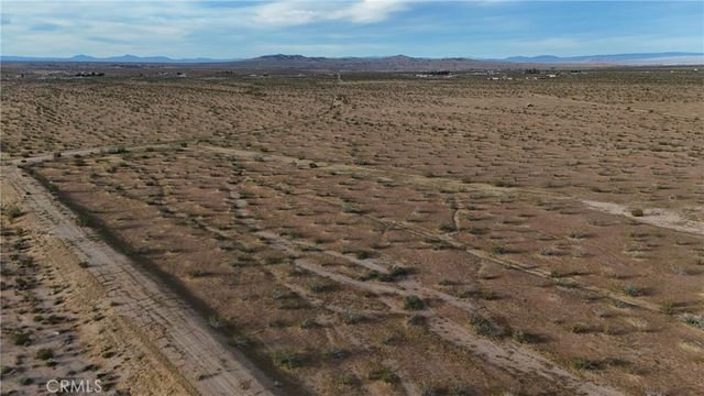 715 Corral Road, Helendale, CA 92342