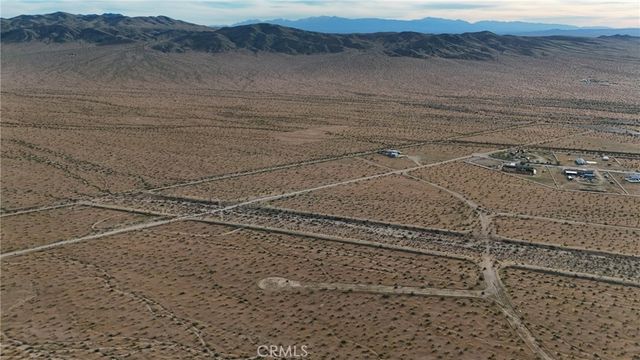 715 Corral Road, Helendale, CA 92342