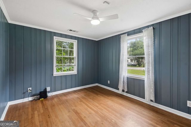 975 South Avenue, Forest Park, GA 30297