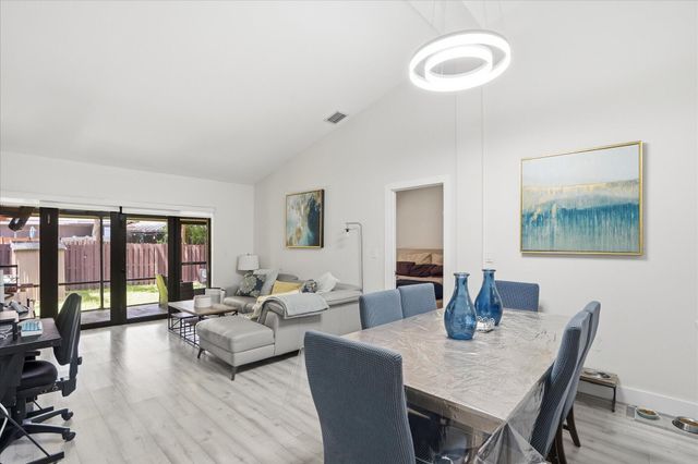 3414 Freedom Drive, Hollywood, FL 33021